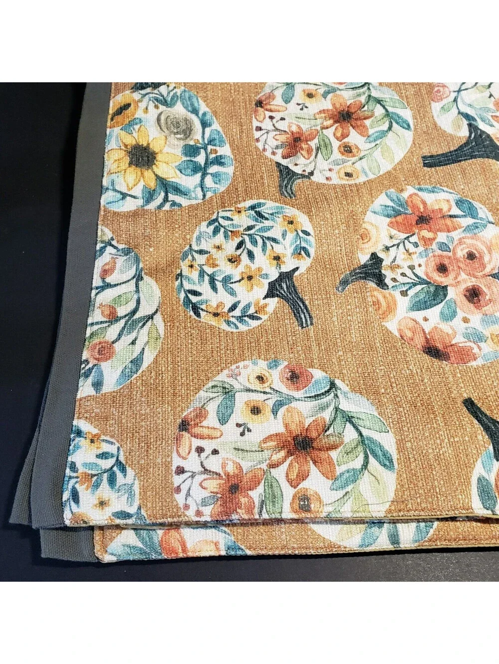 Nicole Miller Autumn Placemats QTY 4 Cotton Pumpkin Sunflower  Halloween Fall